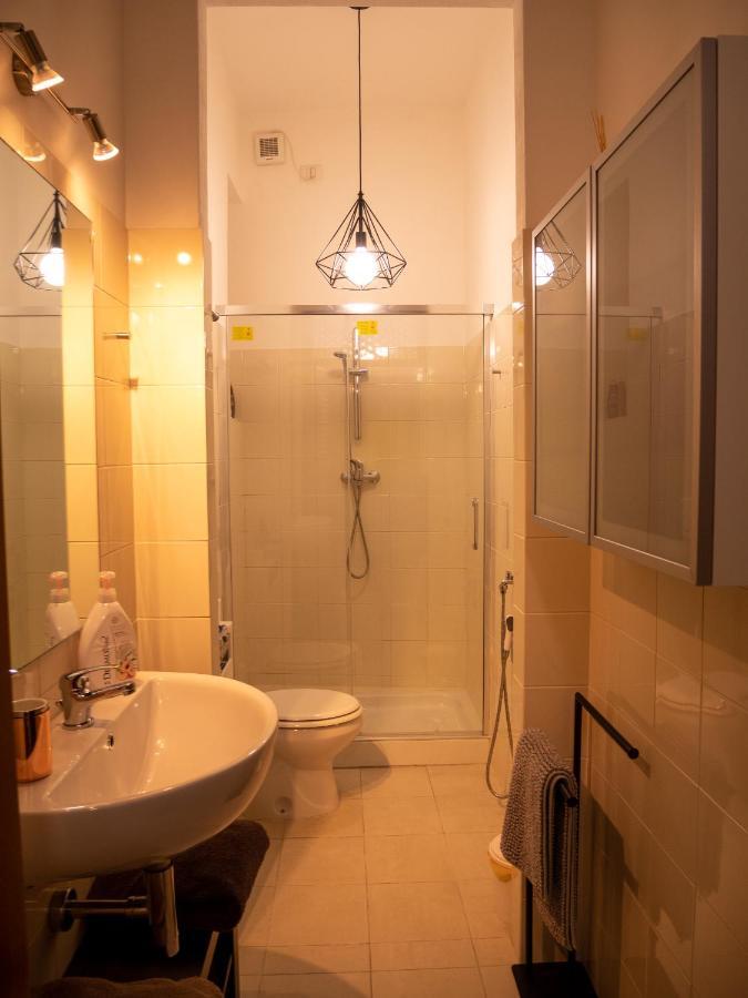 Chambers Short Rentals - Via Gezio Calini Brescia - 2 Studio Flats Екстериор снимка