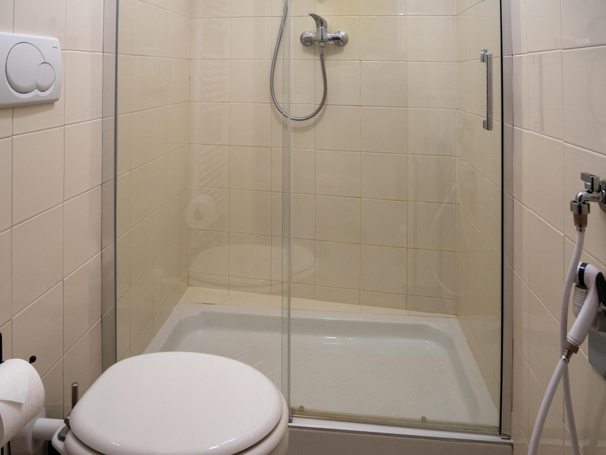 Chambers Short Rentals - Via Gezio Calini Brescia - 2 Studio Flats Екстериор снимка